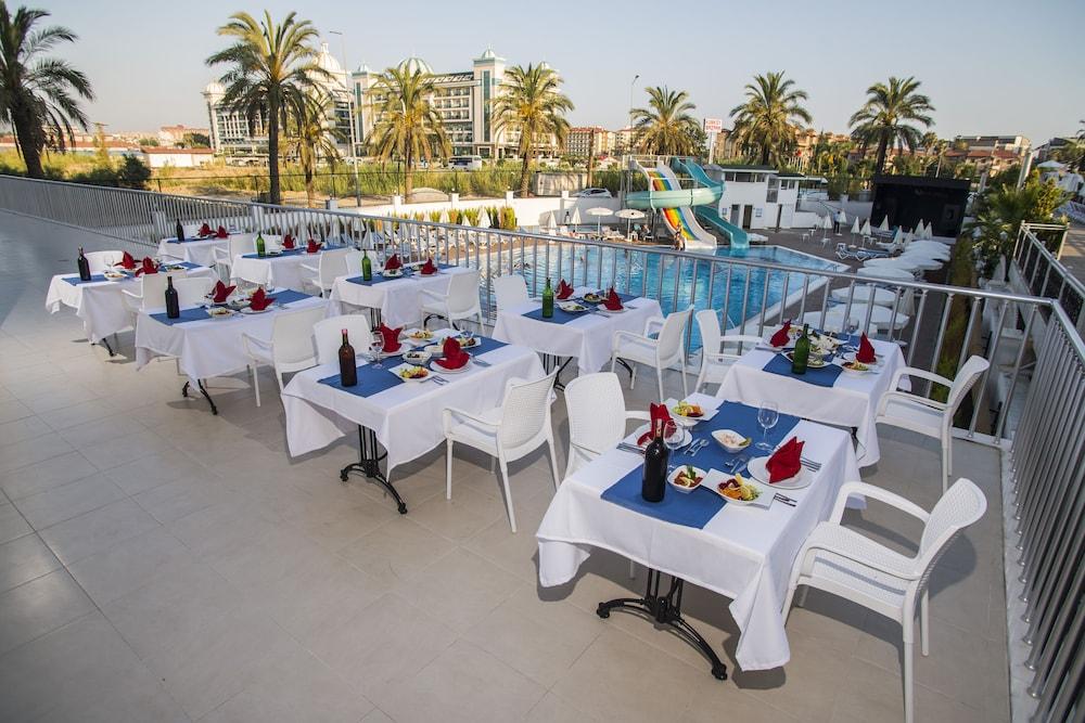 Palm World Side Resort & Spa Exteriör bild